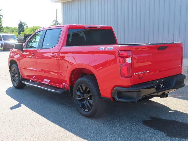 Used 2025 Chevrolet Silverado 1500 LT AWD/4WD image 9