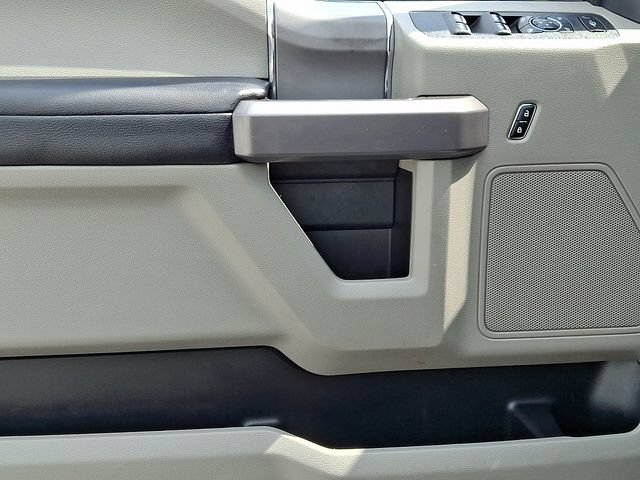Used 2020 Ford F350 XLT w/ XLT Premium Package AWD/4WD image 14