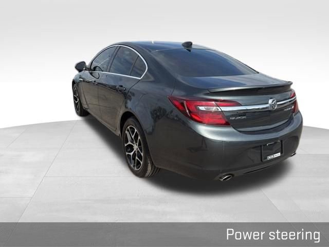 Used 2017 Buick Regal Sport Touring image 11