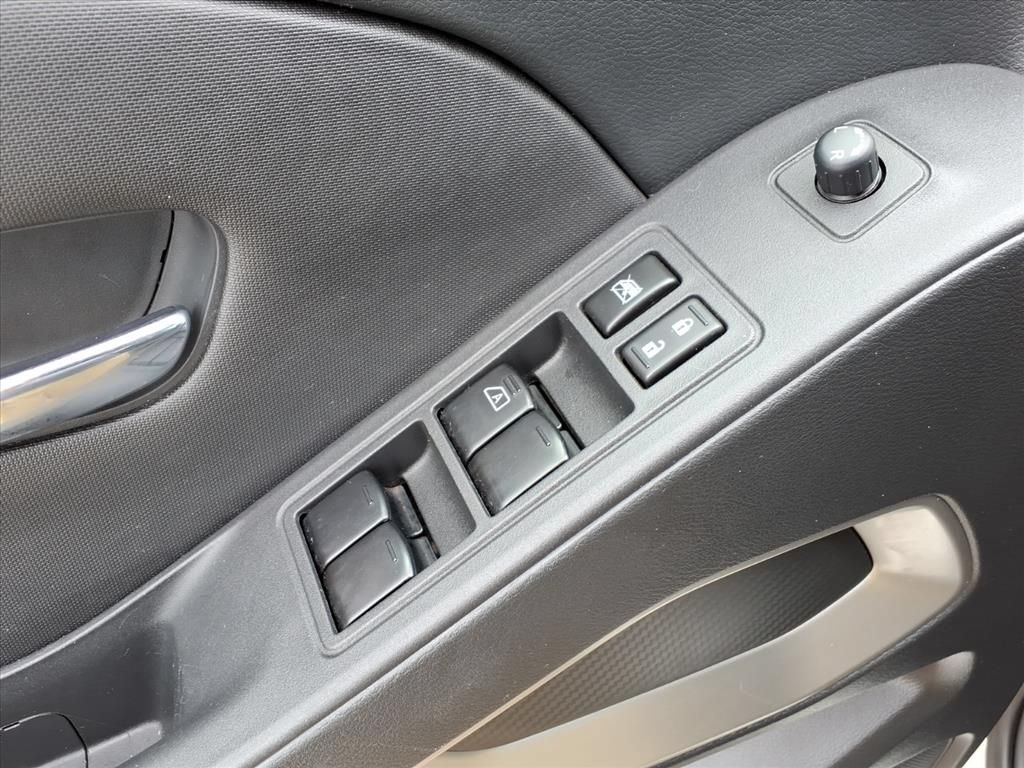 Used 2023 Nissan Frontier SV AWD/4WD image 19