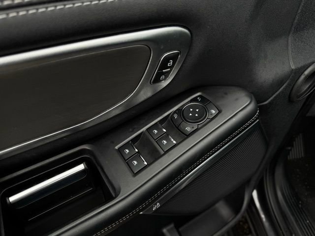 Used 2025 Ford Expedition Max Platinum image 19