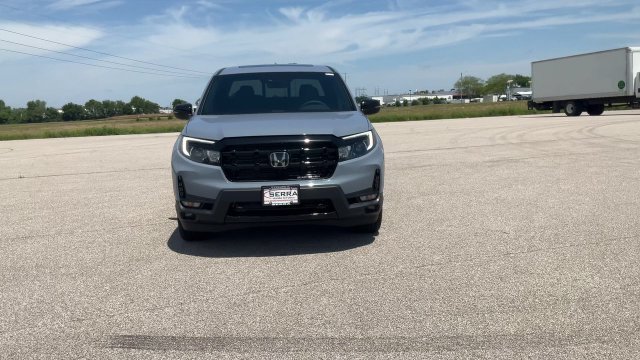 New 2026 Honda Ridgeline Black Edition image 3