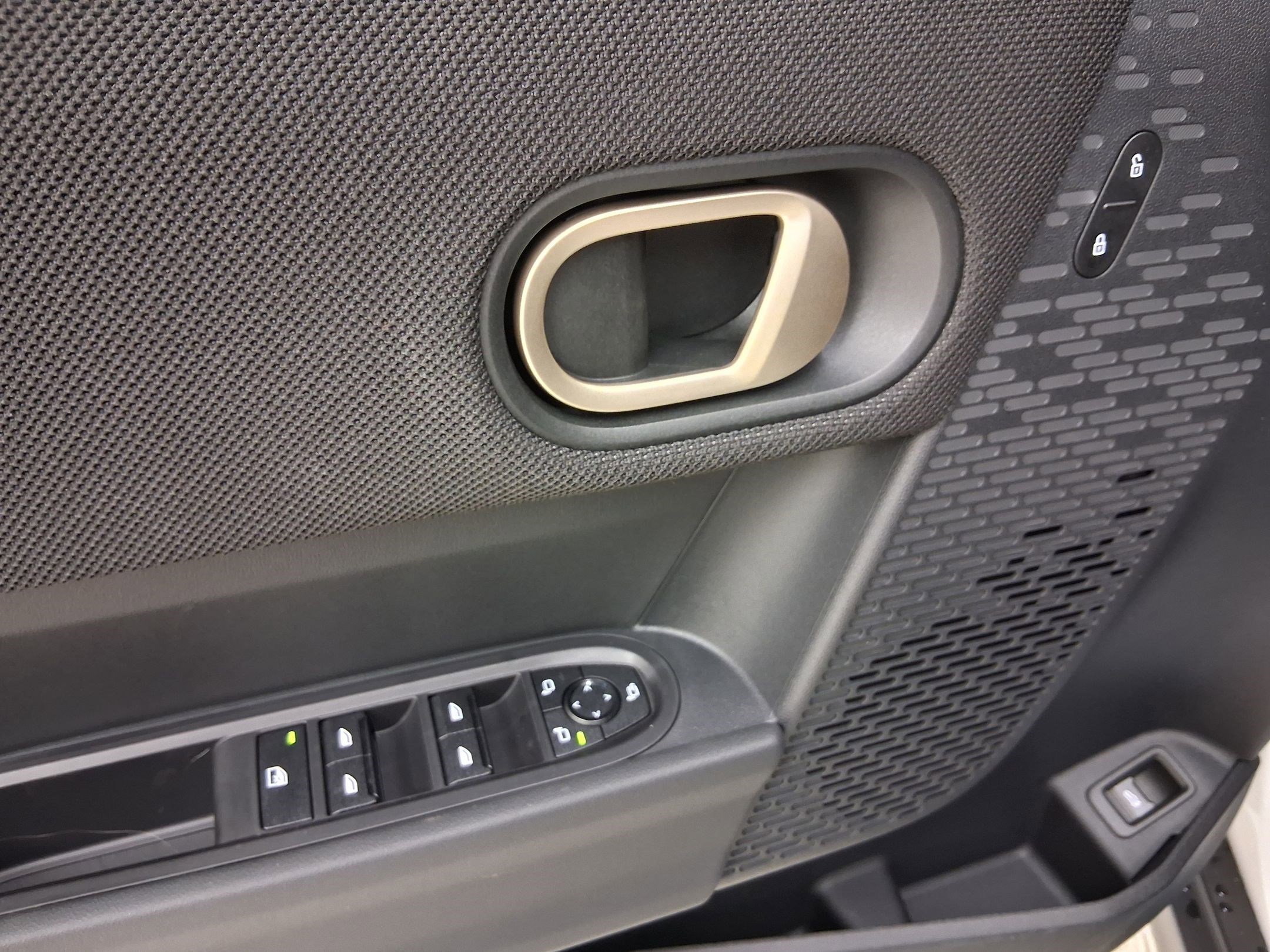 New 2026 MINI Cooper S image 12