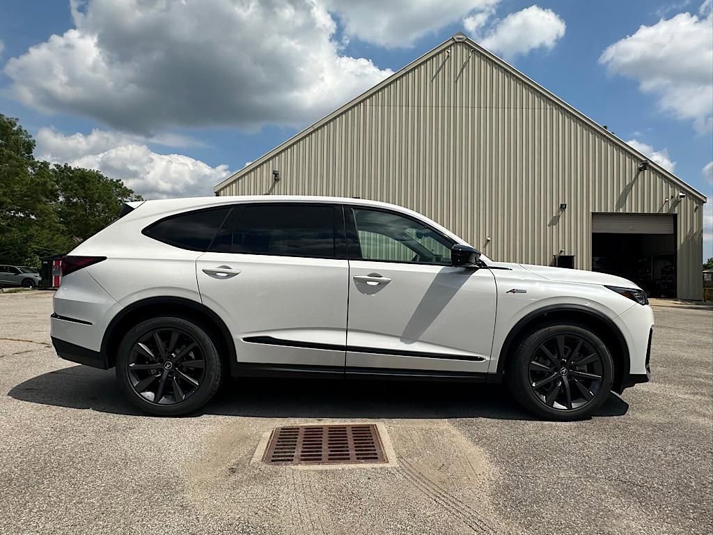 New 2026 Acura MDX A-Spec image 3