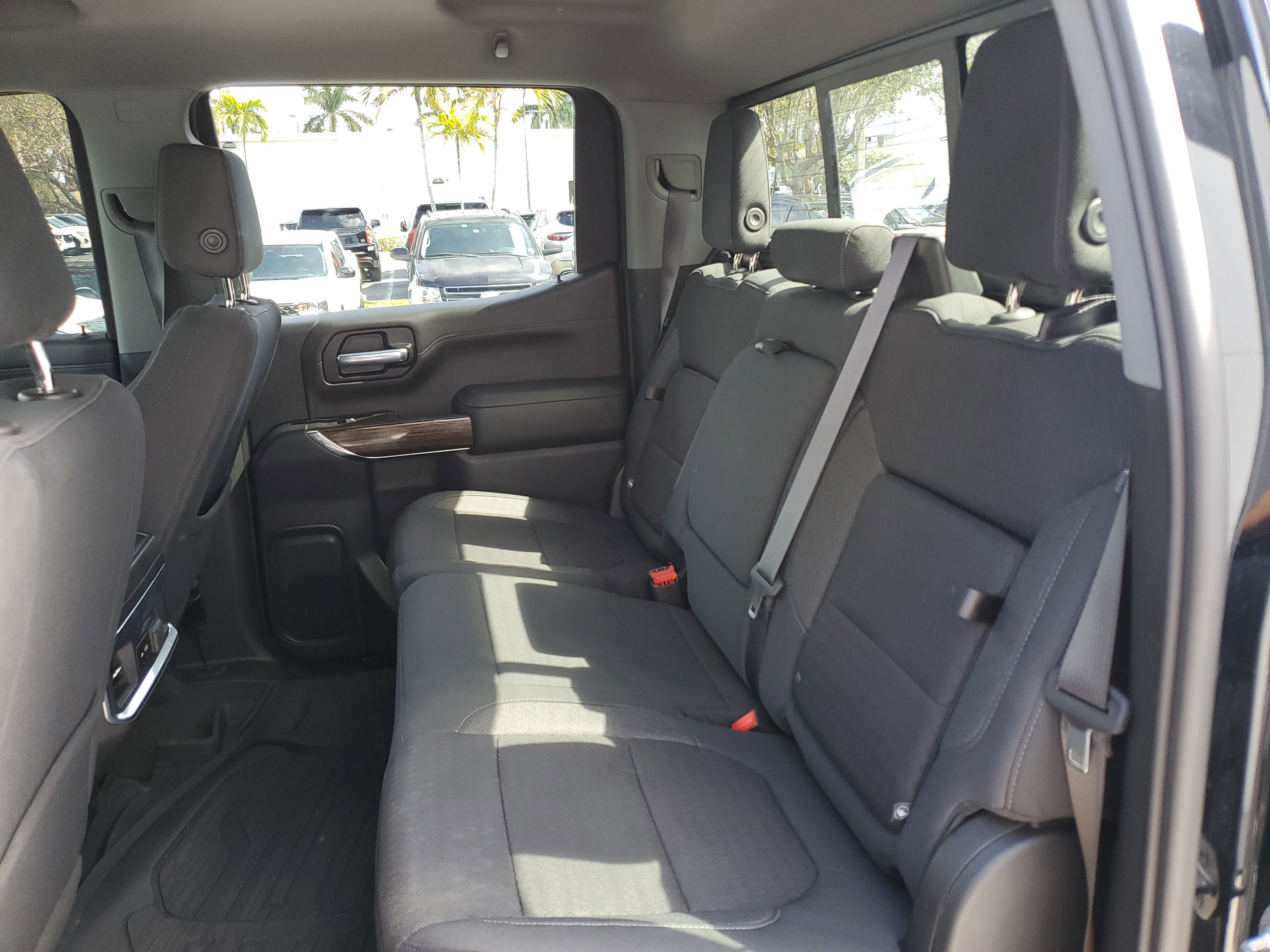 Used 2021 GMC Sierra 1500 Elevation w/ Preferred Package image 13