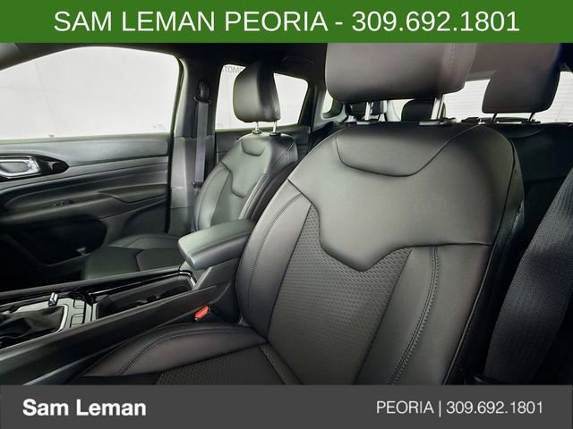 New 2026 Jeep Compass Latitude image 20