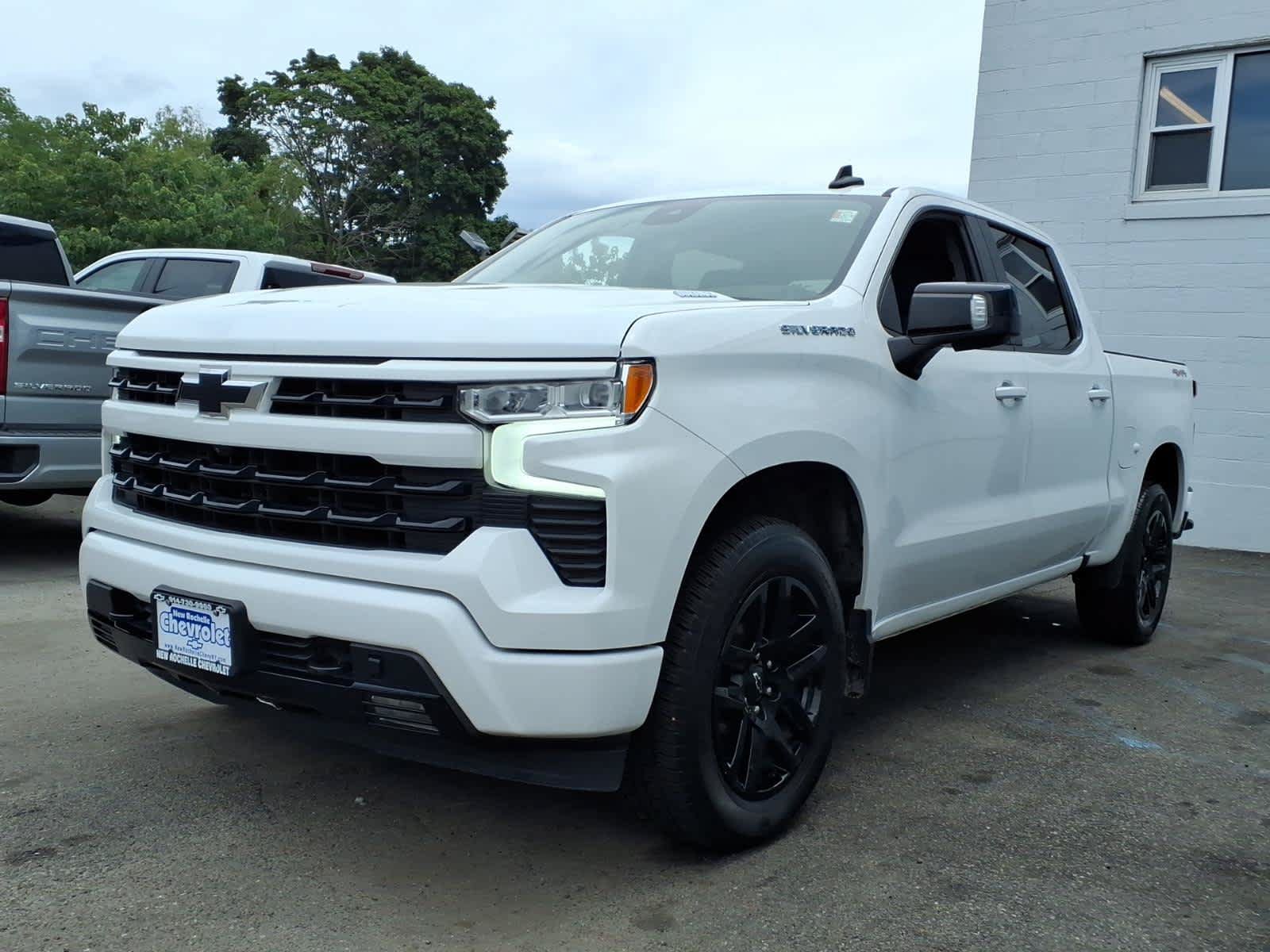 Used 2023 Chevrolet Silverado 1500 RST w/ RST All Star Premium Package AWD/4WD image 3