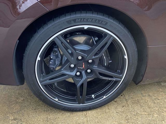Used 2022 Chevrolet Corvette Stingray Coupe w/ 1LT image 9