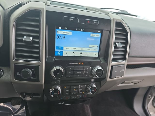 Used 2017 Ford F150 Lariat w/ Equipment Group 501A Mid image 9