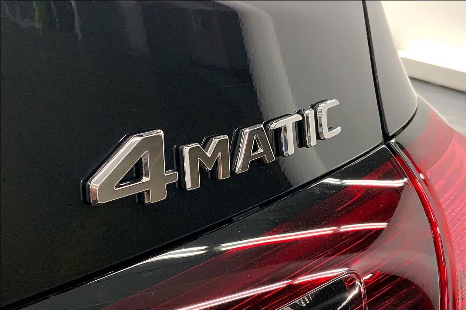 Used 2026 Mercedes-Benz GLC 300 4MATIC image 26