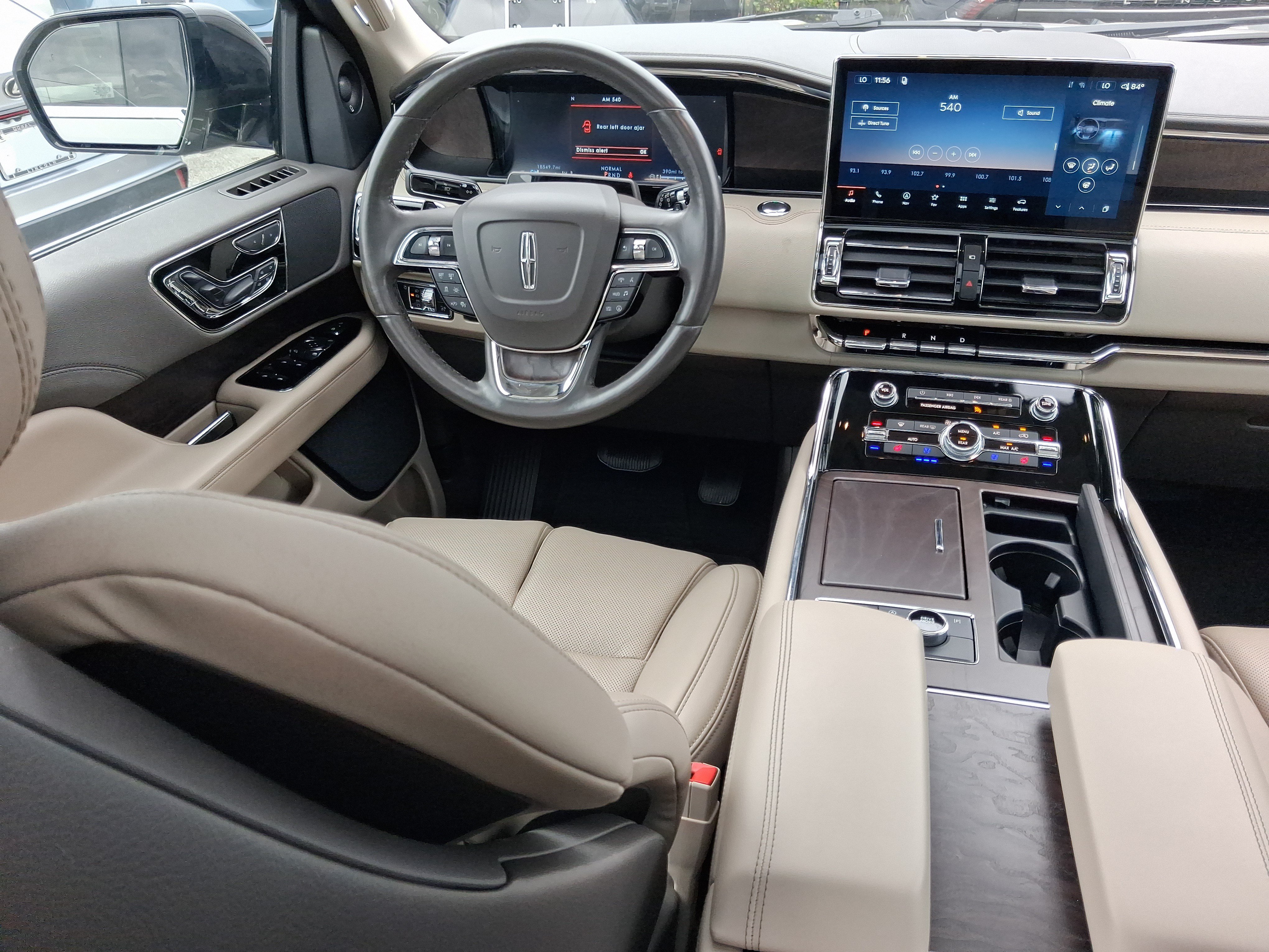 Used 2023 Lincoln Navigator L Reserve RWD image 8
