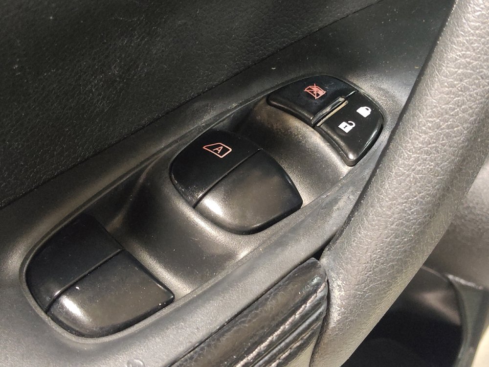 Used 2015 Nissan Rogue SL w/ SL Premium Package FWD image 27