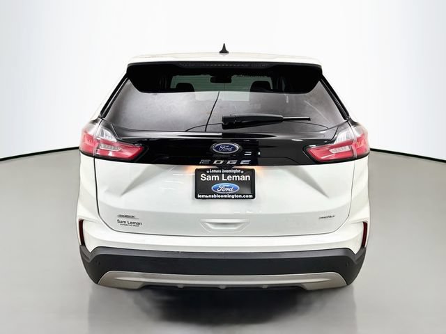 Certified 2024 Ford Edge SEL w/ Convenience Package AWD/4WD image 6