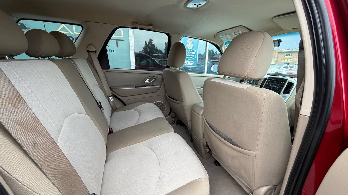 Used 2005 Mercury Mariner 2WD V6 image 11