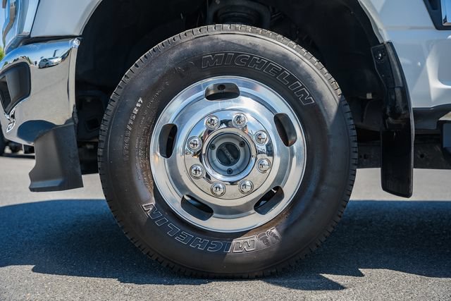 Used 2023 Ford F350 Lariat w/ Chrome Package AWD/4WD image 19
