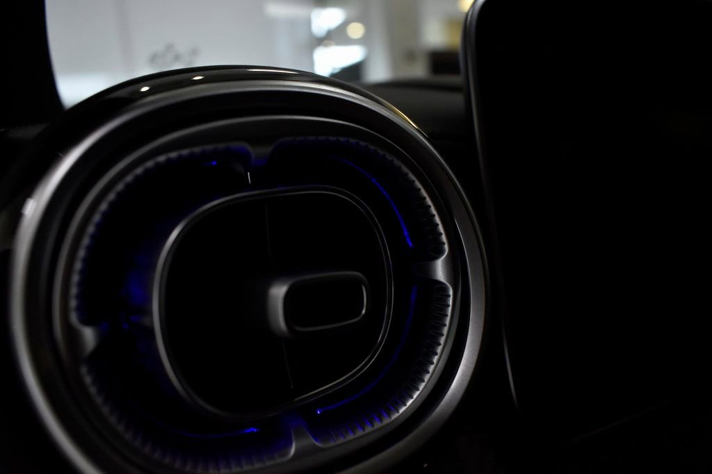 Certified 2024 Mercedes-Benz C 43 AMG 4MATIC Sedan image 28