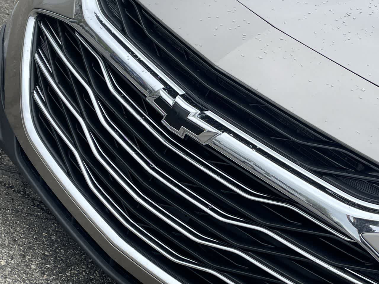 Used 2022 Chevrolet Malibu LT FWD image 32