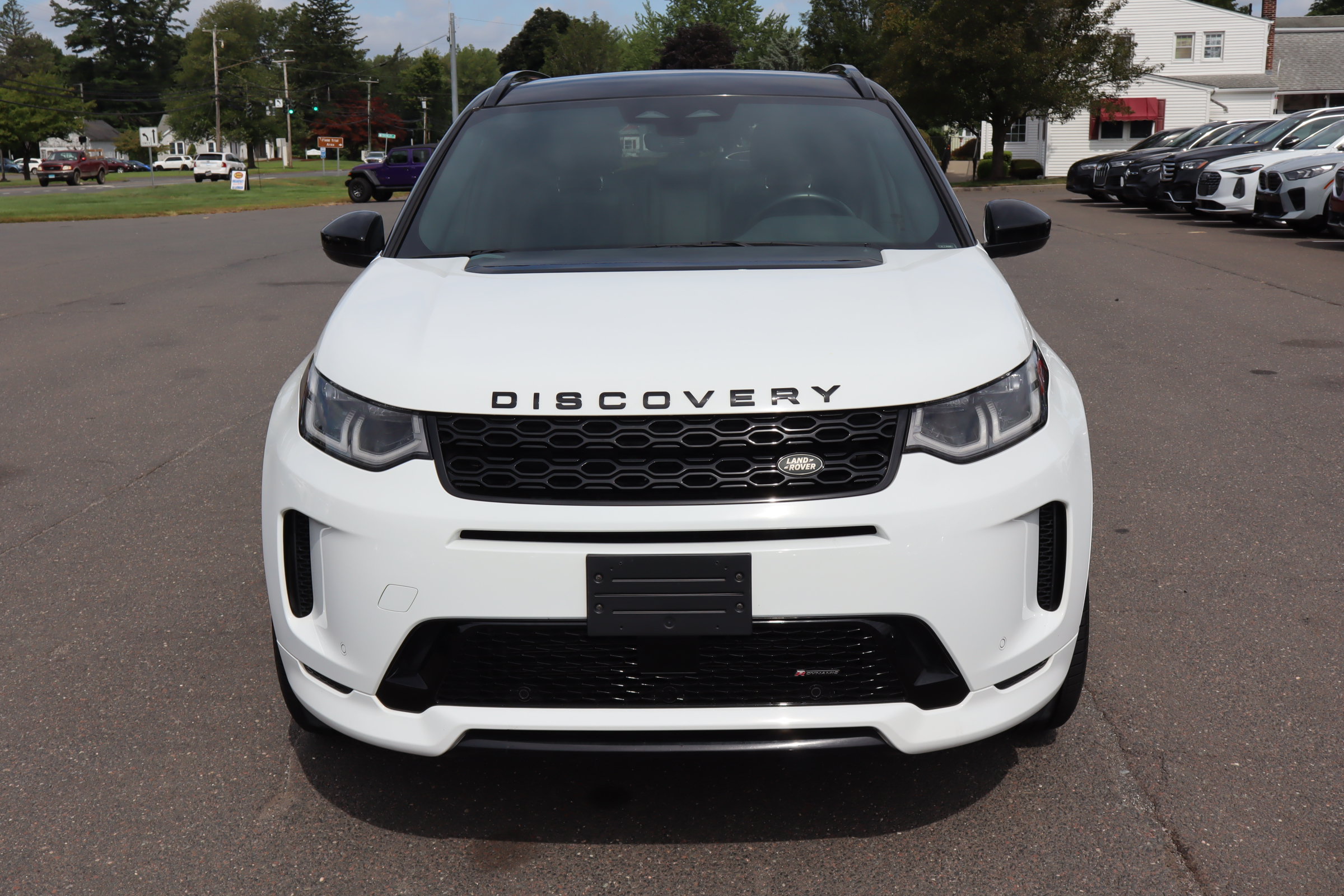 Used 2022 Land Rover Discovery Sport S R-Dynamic AWD/4WD image 2