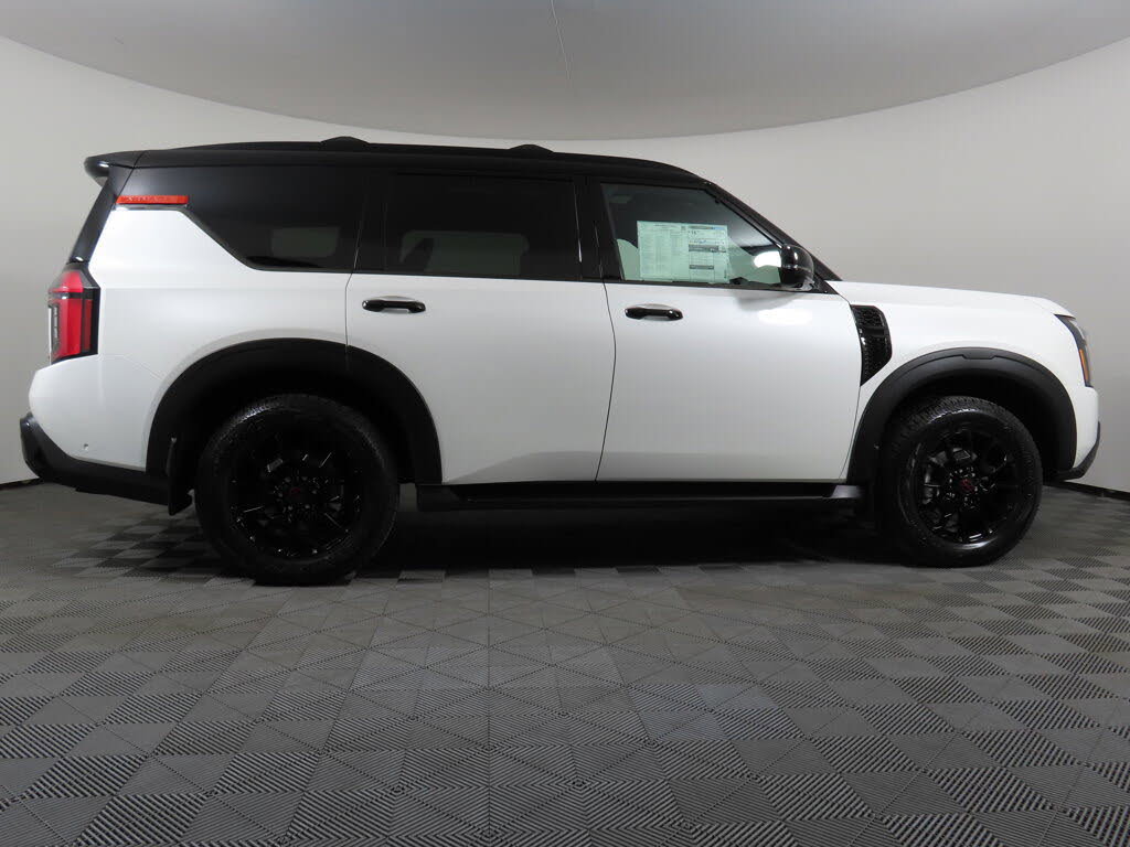 New 2026 Nissan Armada PRO-4X AWD/4WD image 9