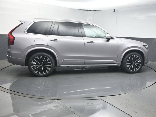 Used 2026 Volvo XC90 B6 Plus w/ Protection Package AWD/4WD image 8
