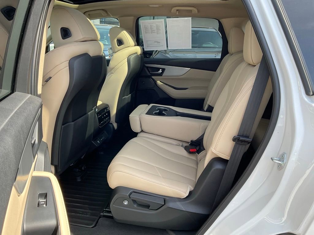 Certified 2026 Acura MDX SH-AWD image 25