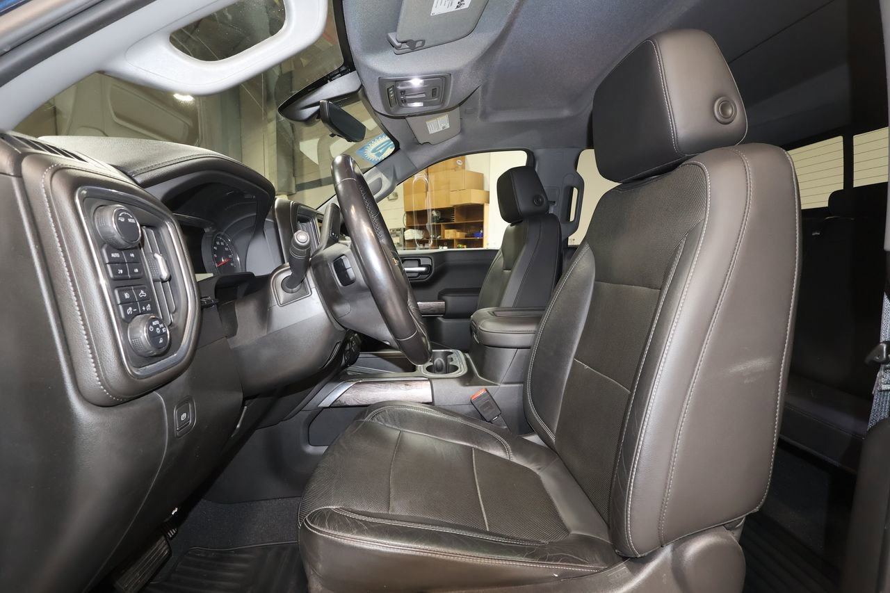 Certified 2020 Chevrolet Silverado 1500 LTZ w/ Technology Package image 25