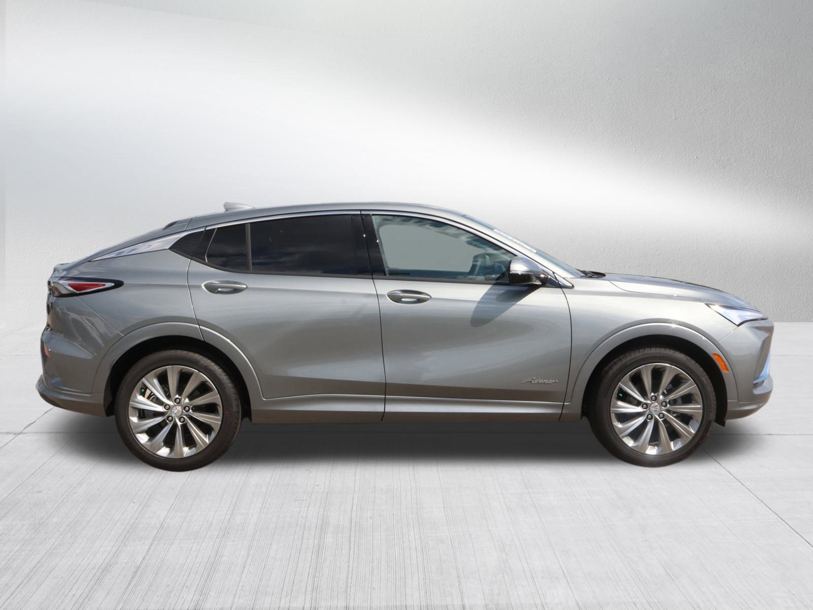 New 2025 Buick Envista Avenir image 8