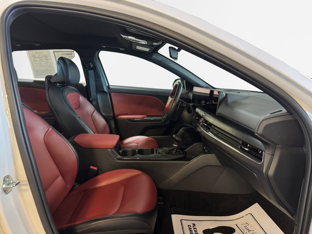 Certified 2025 Kia K4 GT-Line Turbo FWD image 26