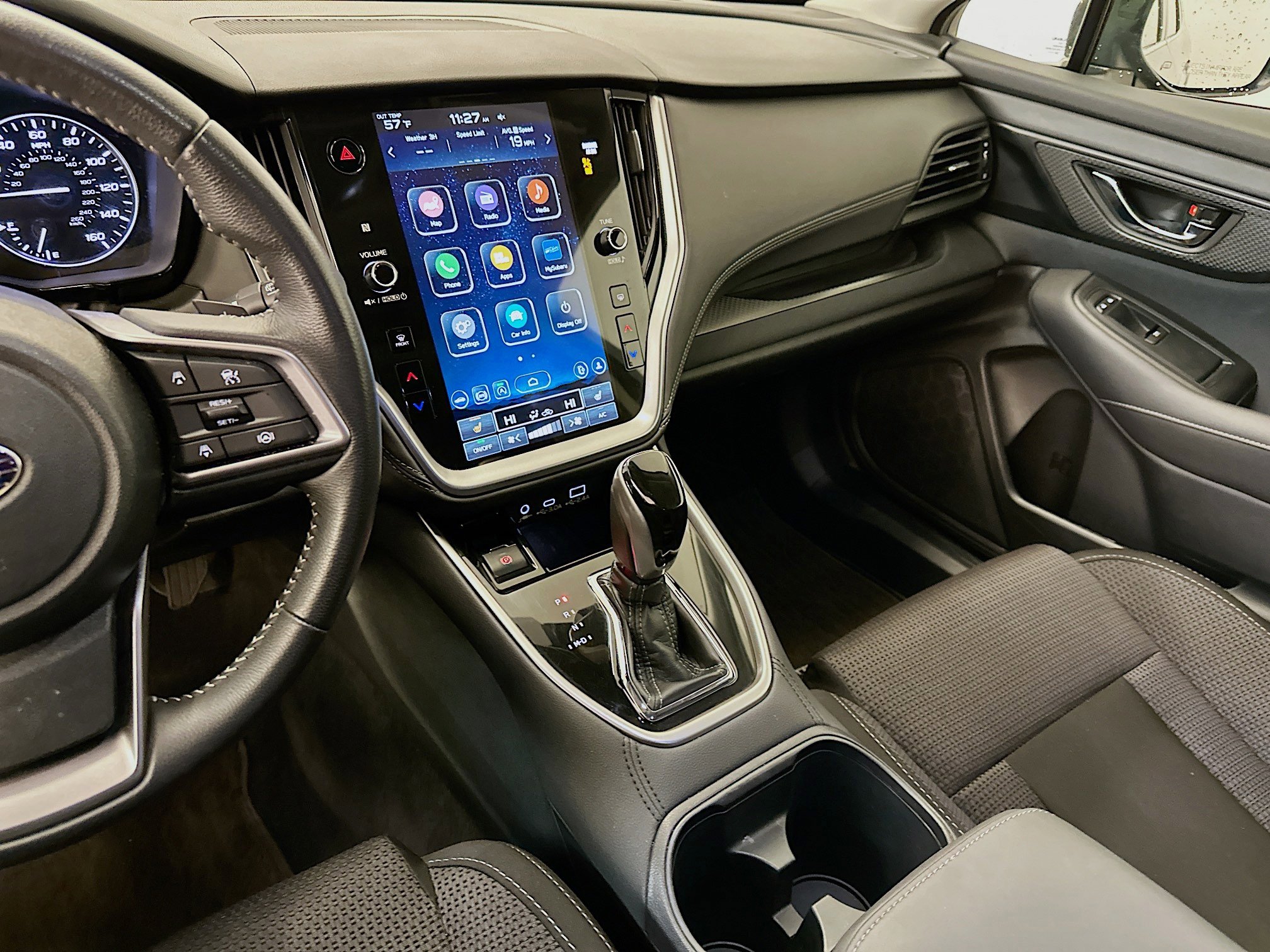 Used 2025 Subaru Outback Premium image 26