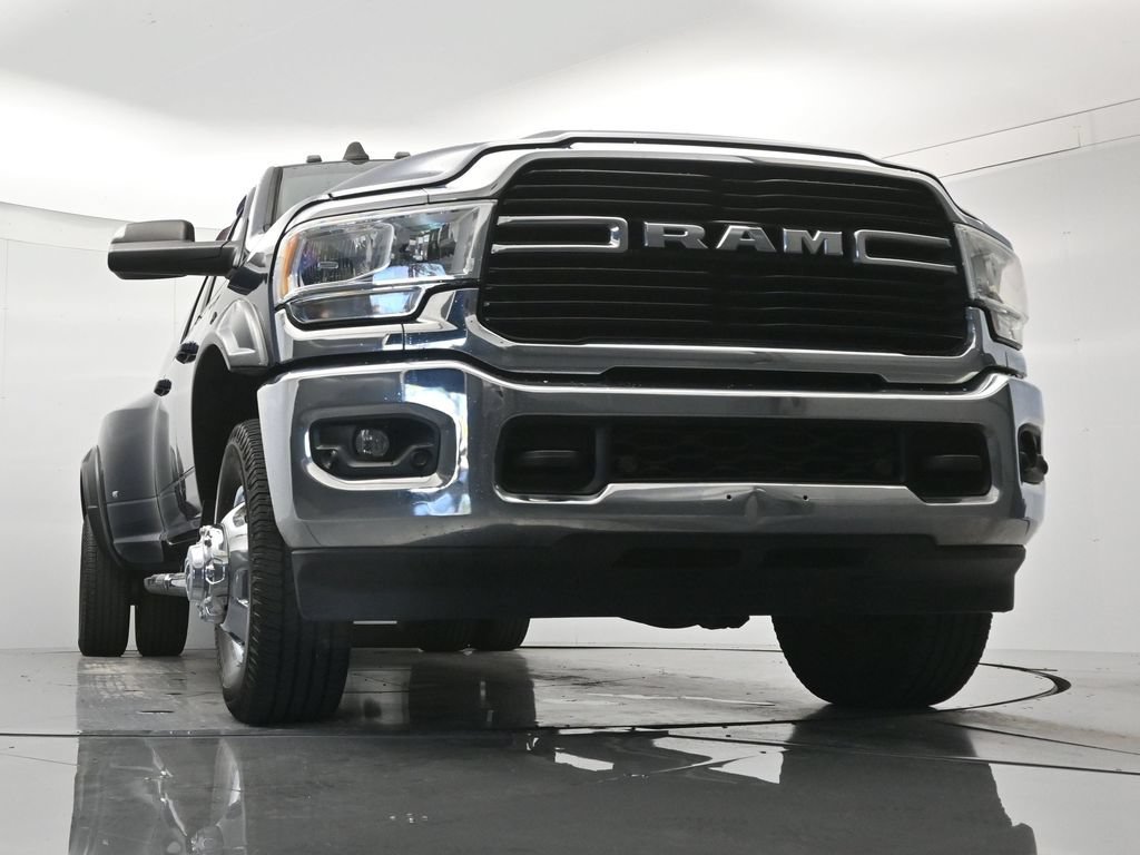 Used 2020 RAM 3500 Big Horn w/ Level 1 Equipment Group AWD/4WD image 37