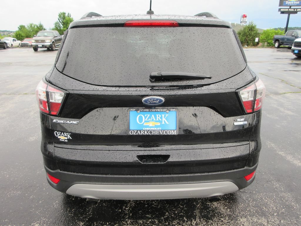 Used 2018 Ford Escape SE AWD/4WD image 4
