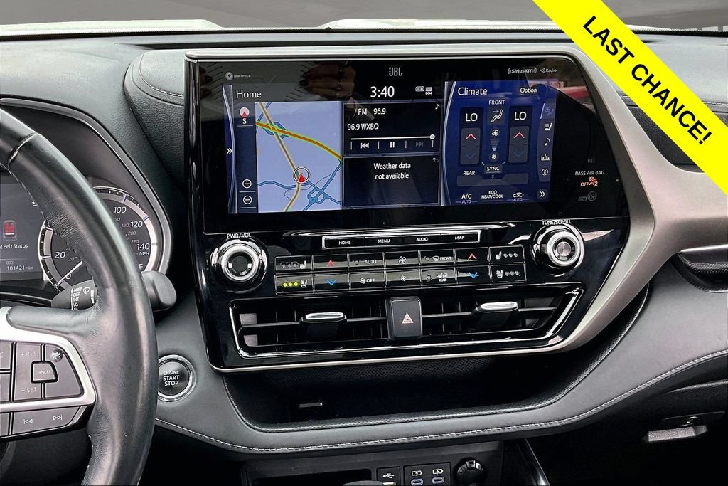 Used 2022 Toyota Highlander Limited AWD/4WD image 6