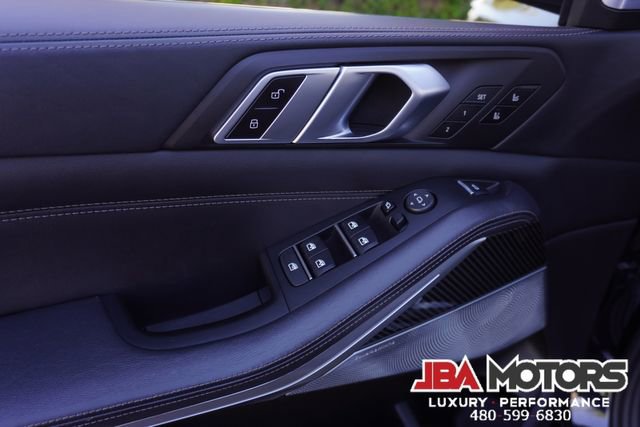 Used 2021 BMW X5 M50i w/ Executive Package image 67