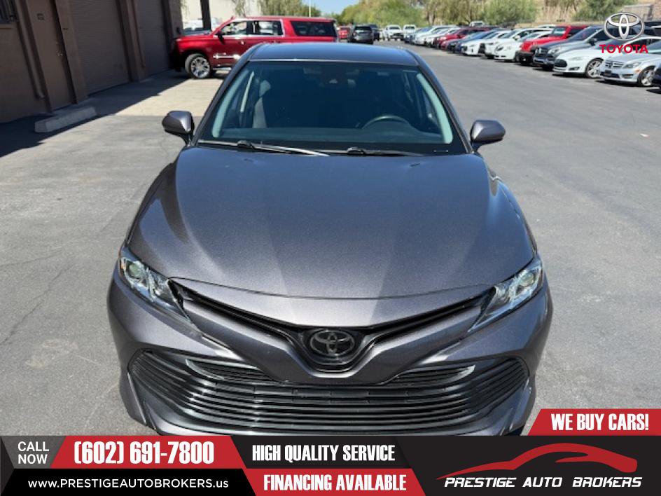 Used 2020 Toyota Camry LE image 6