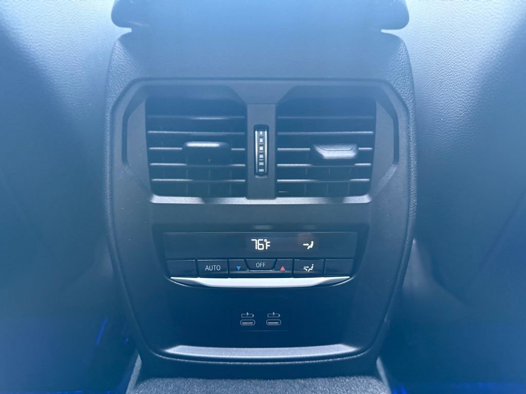 Used 2023 BMW M440i Coupe w/ Premium Package image 12