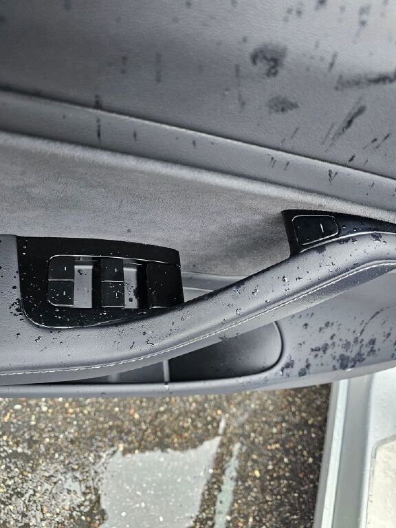 Used 2018 Tesla Model 3 Long Range RWD image 27