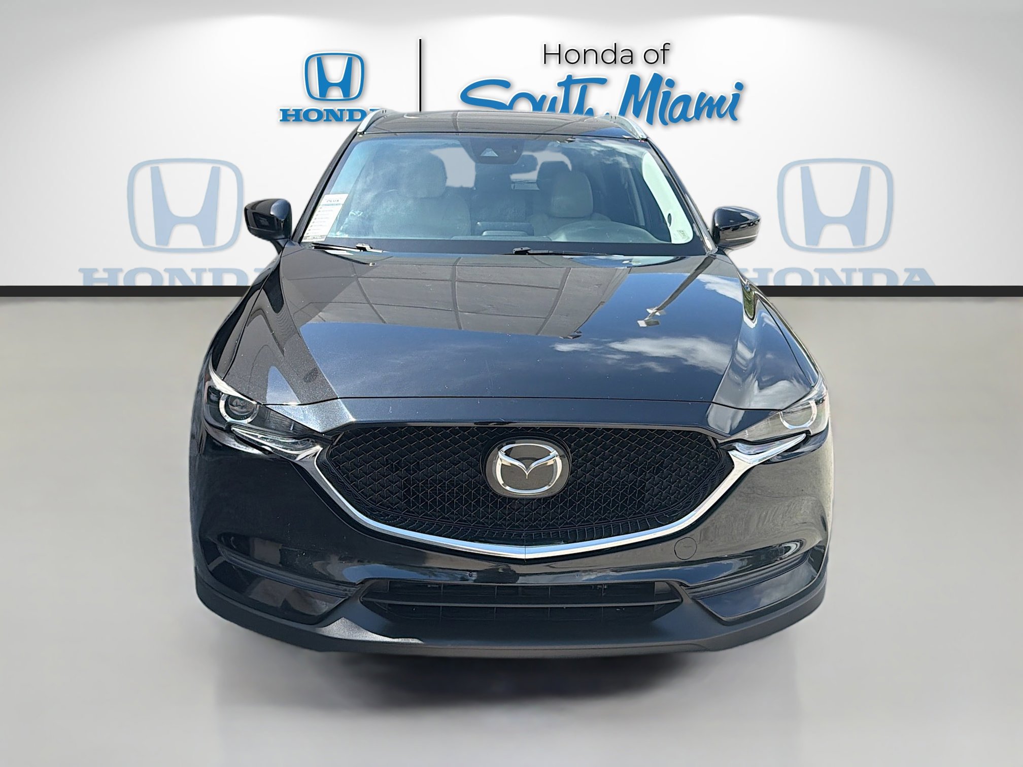 Used 2019 MAZDA CX-5 Touring FWD image 2