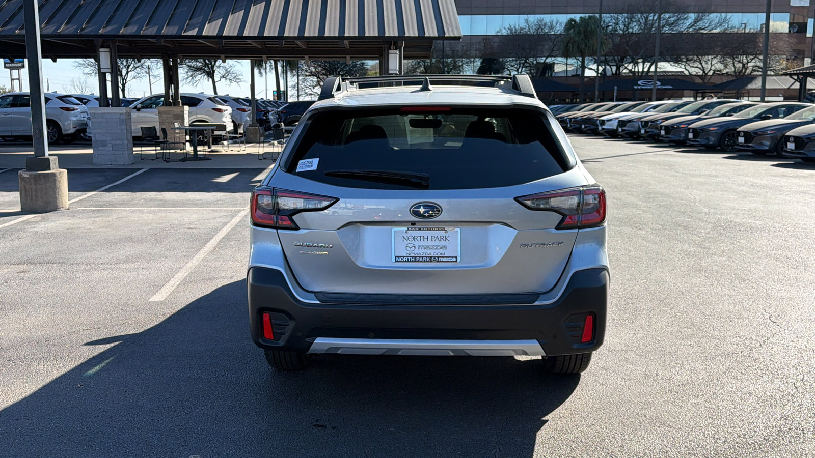 Used 2022 Subaru Outback Limited w/ Popular Package #2 image 7