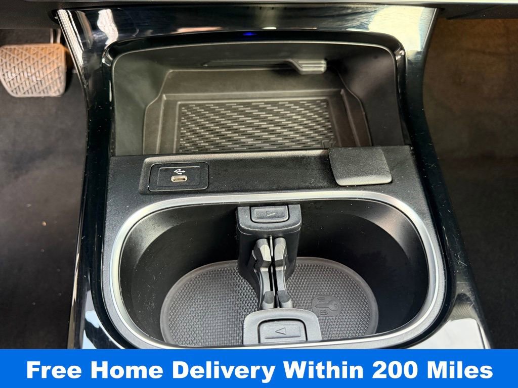 Used 2025 Mercedes-Benz CLA 250 4MATIC image 24