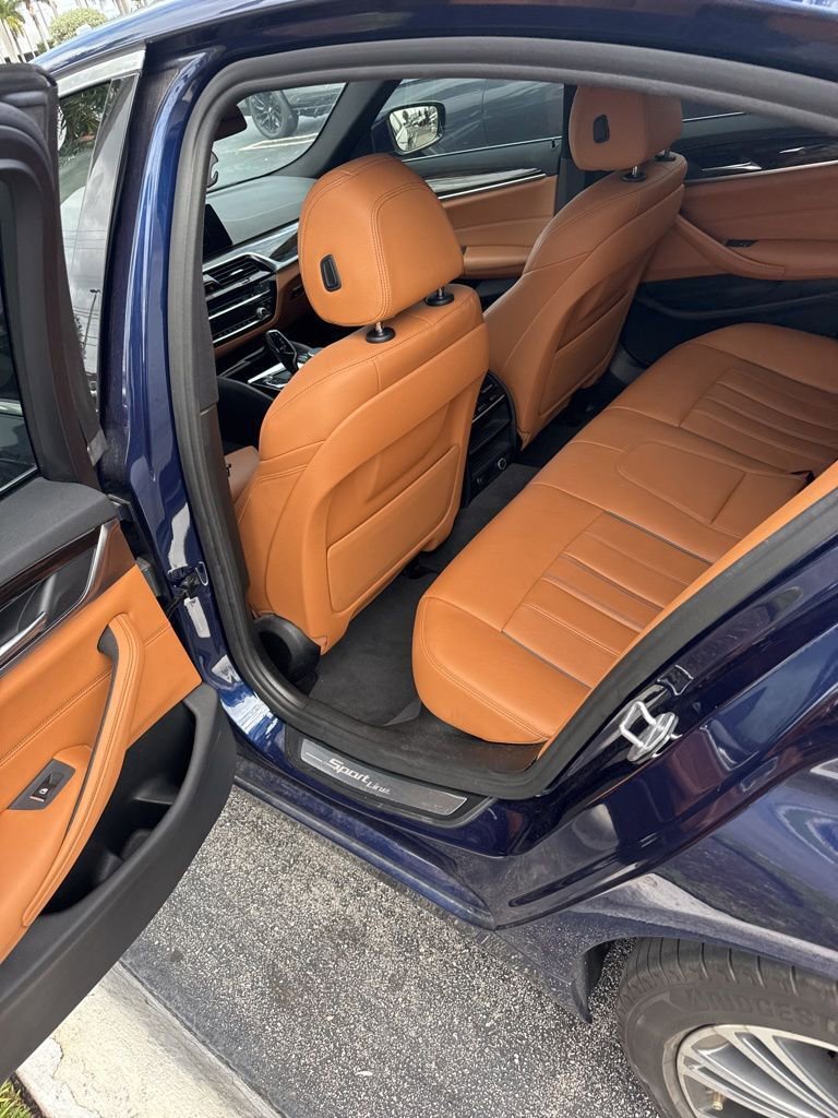 Used 2018 BMW 530i w/ Premium Package RWD image 5