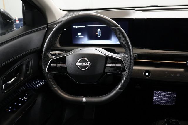Used 2024 Nissan Ariya FWD image 16