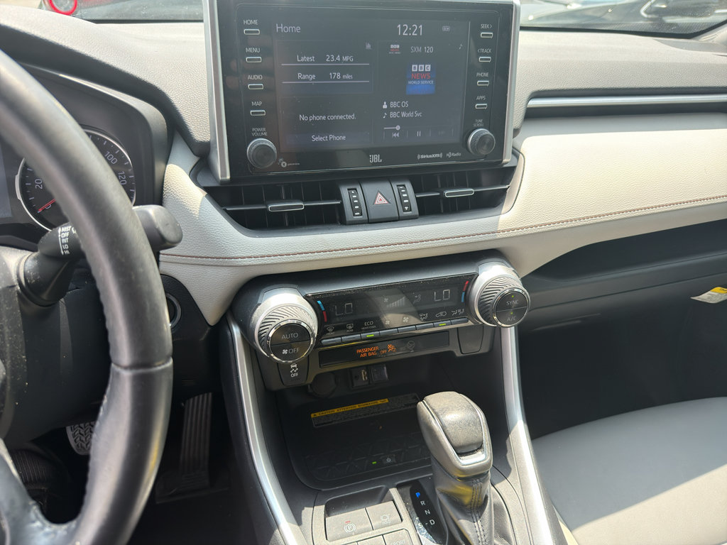 Used 2019 Toyota RAV4 XLE Premium w/ Advanced Technology Package FWD image 9