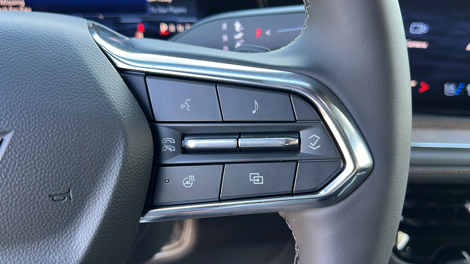 New 2025 Chevrolet Suburban High Country image 29