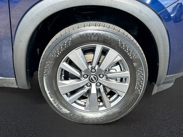 Used 2024 Nissan Pathfinder SV image 31