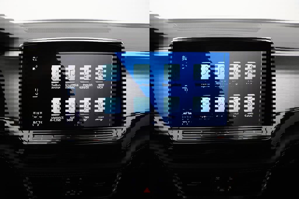 Used 2025 Volkswagen Atlas Cross Sport SE image 22