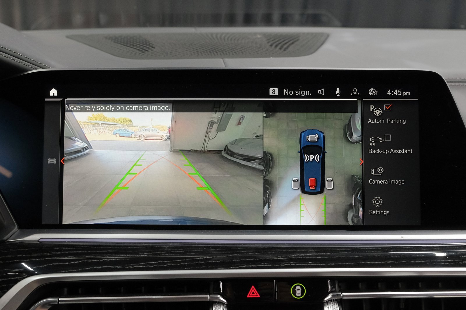 Used 2022 BMW X7 M50i w/ Executive Package image 27