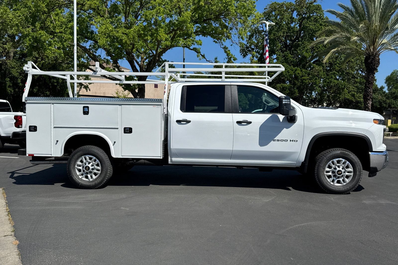 New 2026 Chevrolet Silverado 2500 W/T w/ WT Convenience Package AWD/4WD image 2