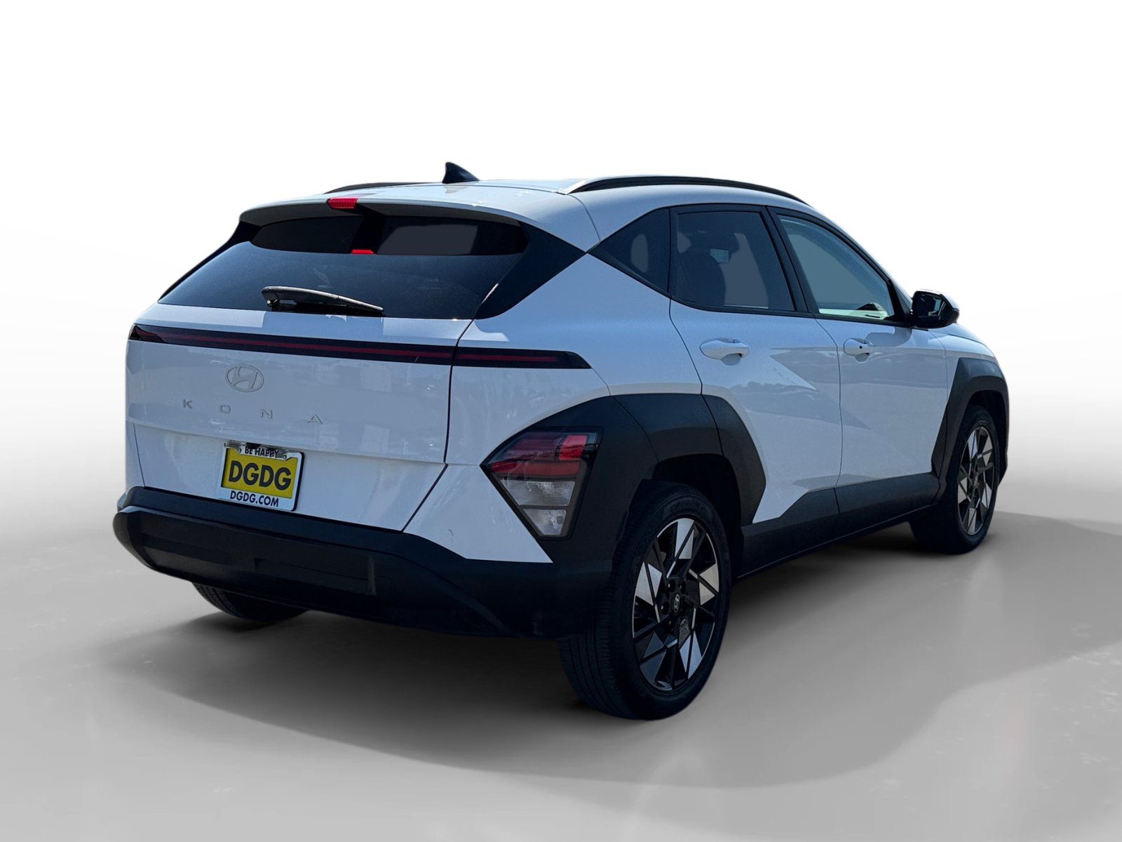 Used 2024 Hyundai Kona SEL FWD image 5