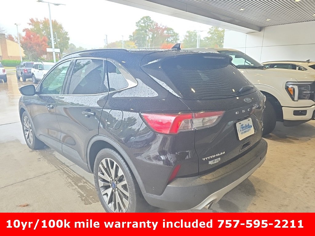 Used 2020 Ford Escape Titanium image 6
