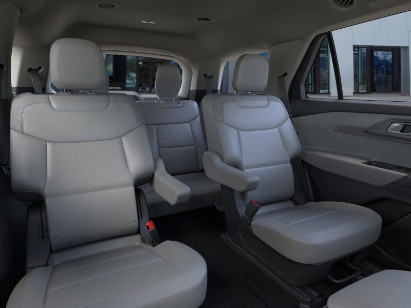 New 2026 Ford Explorer Active image 13